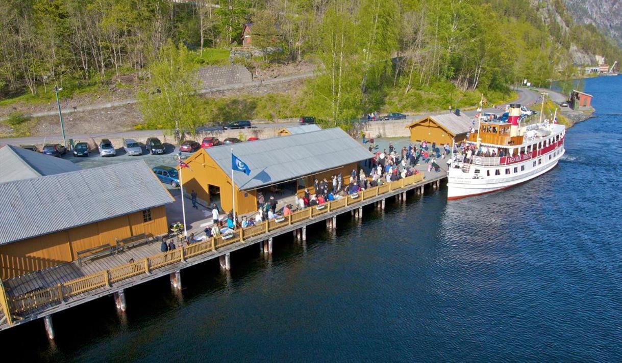 Dalen I Telemark Holiday Home With Garden エクステリア 写真
